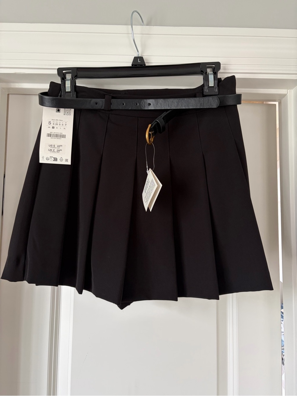 NWT Zara skort w belt